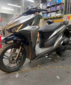 dán đổi màu xe vario